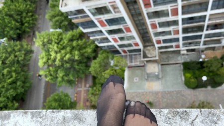 樱束原创 跳楼女孩