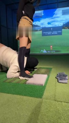 【斯羽】女神打完球后原味脚辱狗 bf21502