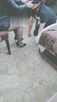 【黛颜】狗儿子偷闻妈妈的内裤 bf18274_HD绳艺资源