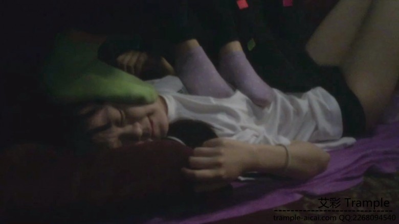 最强女m重磅：三踩女群踩女m 中国MFX！