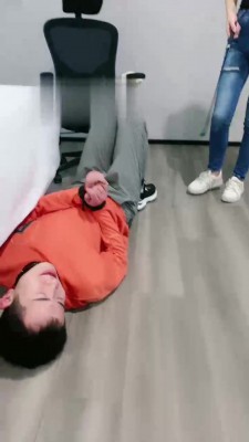 【柚子猫】捆绑训练踩踏羞辱贱狗 bf18875