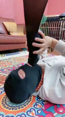 【小祖宗】御姐带闺蜜家中调教 bf19479