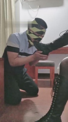 【冷酷爷】长靴黑丝蹂躏狗 bf11898