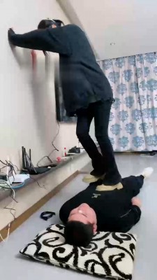 【麋鹿银儿】超模两素人群虐废物 bf21621