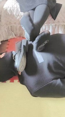 【九月】原味丝袜踩脚垫 bf19783