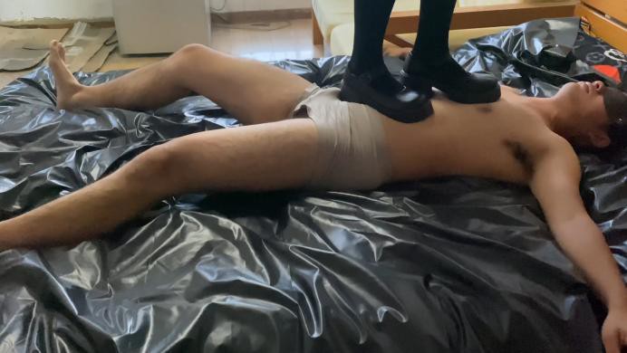 【奈奈生】 lo鞋过膝袜训练贱狗哥哥