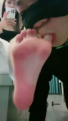 【路子】社会女玩弄路人狗 bf22555