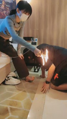 【暴力美学】推荐-圈养宠物晨起伺候 bf19832