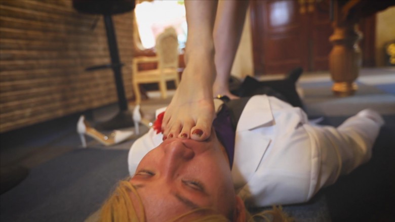 〖H.P.L栖心之栈〗—伊泽瑞尔与阿狸同人cos{英雄联盟}