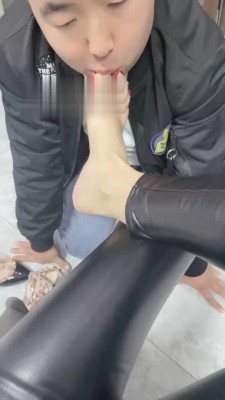 【牙乖乖】户外抓住素人带回家调【双视角完整版】 bf19348