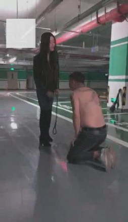 【VIVI】大片！yapoo车库吊打重度刑虐