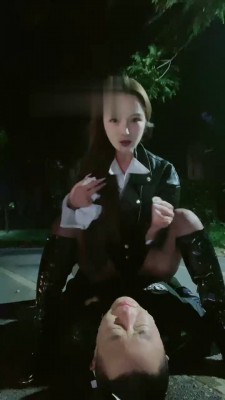 【一诺大小姐】长靴御姐户外虐跟踪狂 bf19385_HD绳艺资源