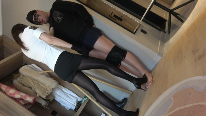 【妍主大大】美女警花耳光刑讯 YC-230414-9