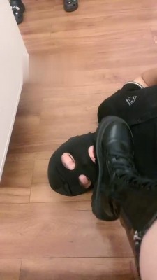 【小戚】捂了一天的长靴棉袜脚 bf18791