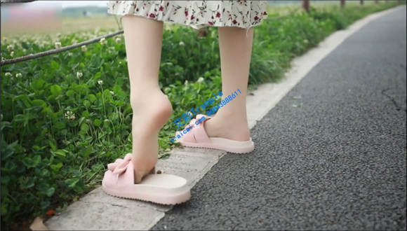 清纯萝莉小姐姐-丝袜美足秀