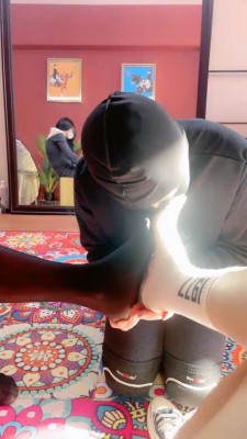 【小祖宗辣妈】CD奴做S被指导互相虐 bf22575