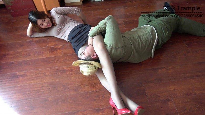 女特工蹂躏、虐杀武士中