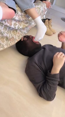 【潘妮女王】被女儿暴虐的继父 bf22912