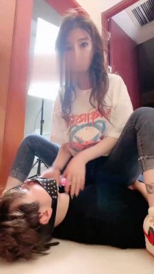 【领主老大】御姐教训抖M奶狗 bf18241