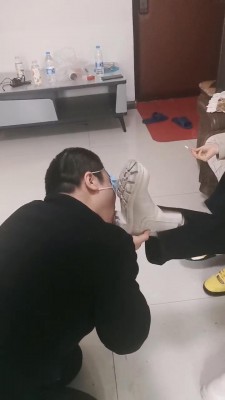 【精神小妹】三女神发泄耳光暴打 bf22455