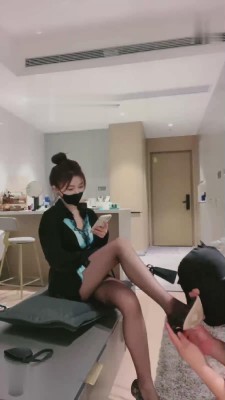 【美美子】网红模特诱惑老板做狗 bf17578_HD绳艺资源