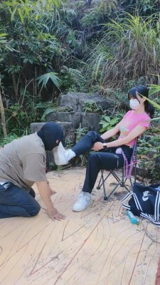 【暴力美学】运动女神小白鞋虐打狗 bf20040