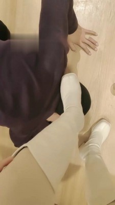 【嫦曦】长靴白袜肉丝踩+求圣水 bf22105