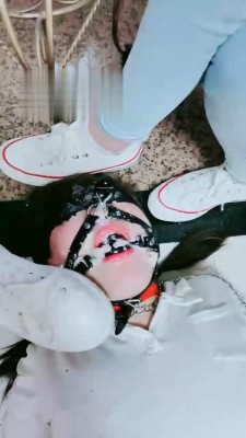 【梦幻大大】带素人闺蜜入圈调母畜 bf18321