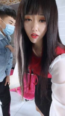 00后浅夏S脏高跟羞辱舔鞋-暴力踢蛋酷刑责罚！