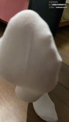 【雅泫】pov舔鞋舔脚踩脸踩裆 YC-220721-6