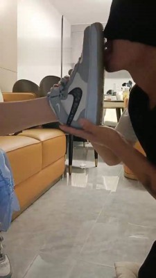 【木秋S】运动后脏臭鞋袜羞辱哥哥 bf17502