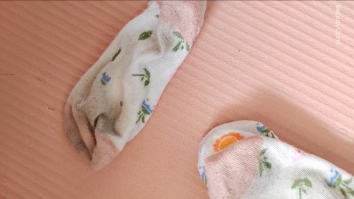 道服萌妹原味袜子踩踹狗挡 pov跺狗脸