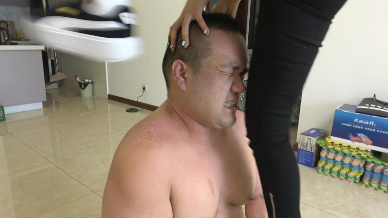 冷柔平底鞋暴喘猪头