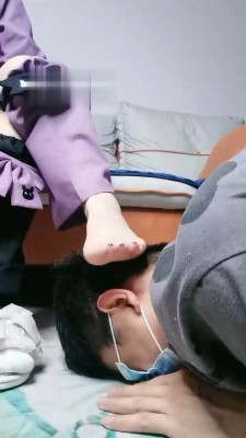 【妖精S】做萝莉主的脚垫 bf18862