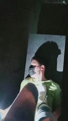 【猫神大人】户外运动鞋白袜踩狗 bf12189_HD绳艺资源