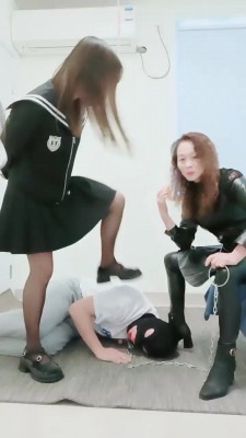 【安静大大】亲三母女虐杀圈养奴【三视角完整版】 bf22586