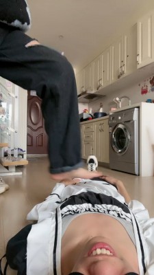 【酒酿丸子】惩罚喜欢穿女仆装的弟弟 bf22763