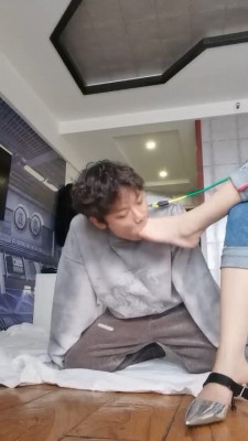 【奶御】御姐欺负小奶狗 bf23335