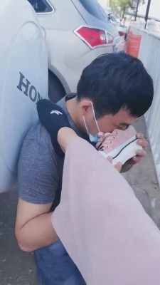 【巴莉女王】假期户外溜贱狗 bf12005