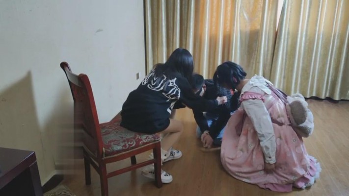 【最抗揍M】开发两学生素人暴虐 bf10186