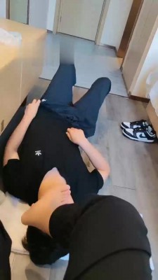 【萱S】情侣S首调绿帽【完整版】 bf18812