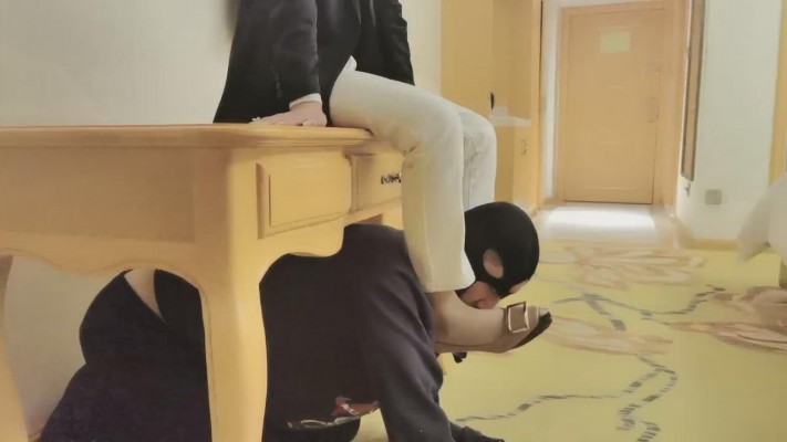 【药神】白领下班教训家奴 bf19694