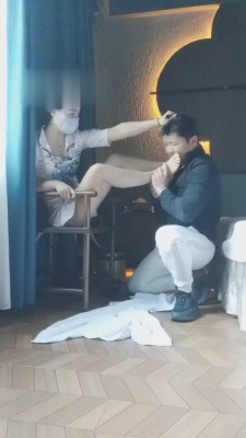 【德意男神】开发沐足店技师 bf21683