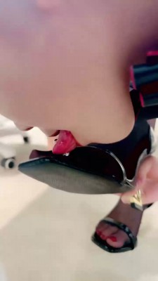 【茹雪】美甲店当众调教【五】 bf18243