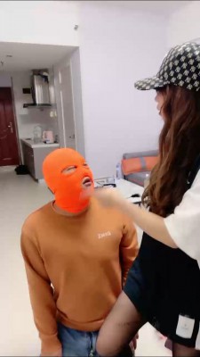 【梦涵小主】刑讯老板逼问解压密码 bf23535