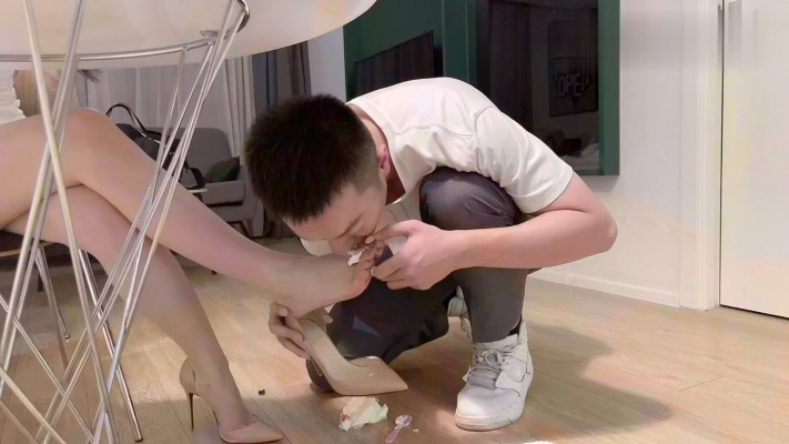 【剧情片】美女素素的模特生活 bf2475