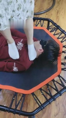 【雪儿】双S白袜全体重踩踏 bf12148