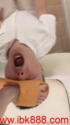 【奶味茶茶】萝莉主脏鞋臭袜辱狗【完整版】 bf19465