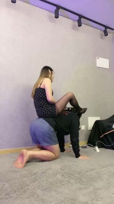 【莴汐】高跟黑丝全体重踩 bf18139_HD绳艺资源