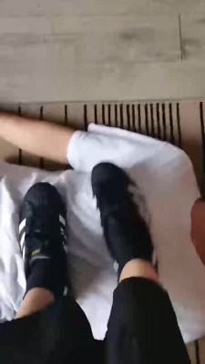 【well】强迫奶狗舔脏鞋 bf18004